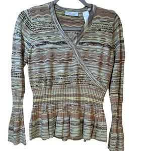 Lightweight V Neck Peplum Sweater with Slight Bell Sleeve. Size Medium Petite